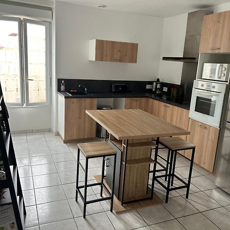 Maison De Ville 2 Chambres Dange-Saint-Romain 외부 사진